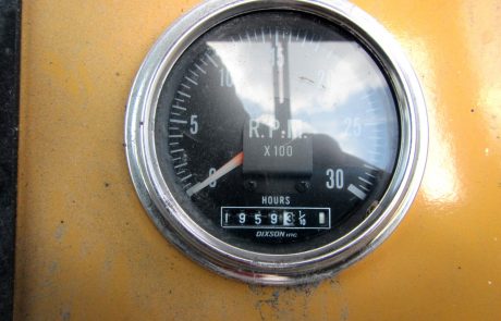 Locomotive Trackmobile gauge