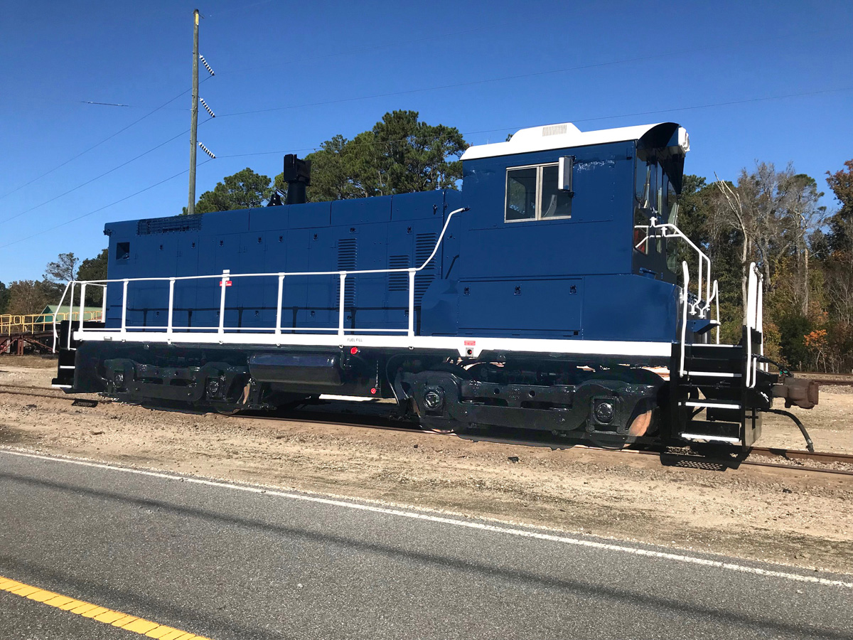 SW1001 Locomotive side view