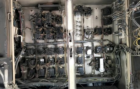 GP38-3_Unit5837_7 GP38-3 Locomotive electrical wiring